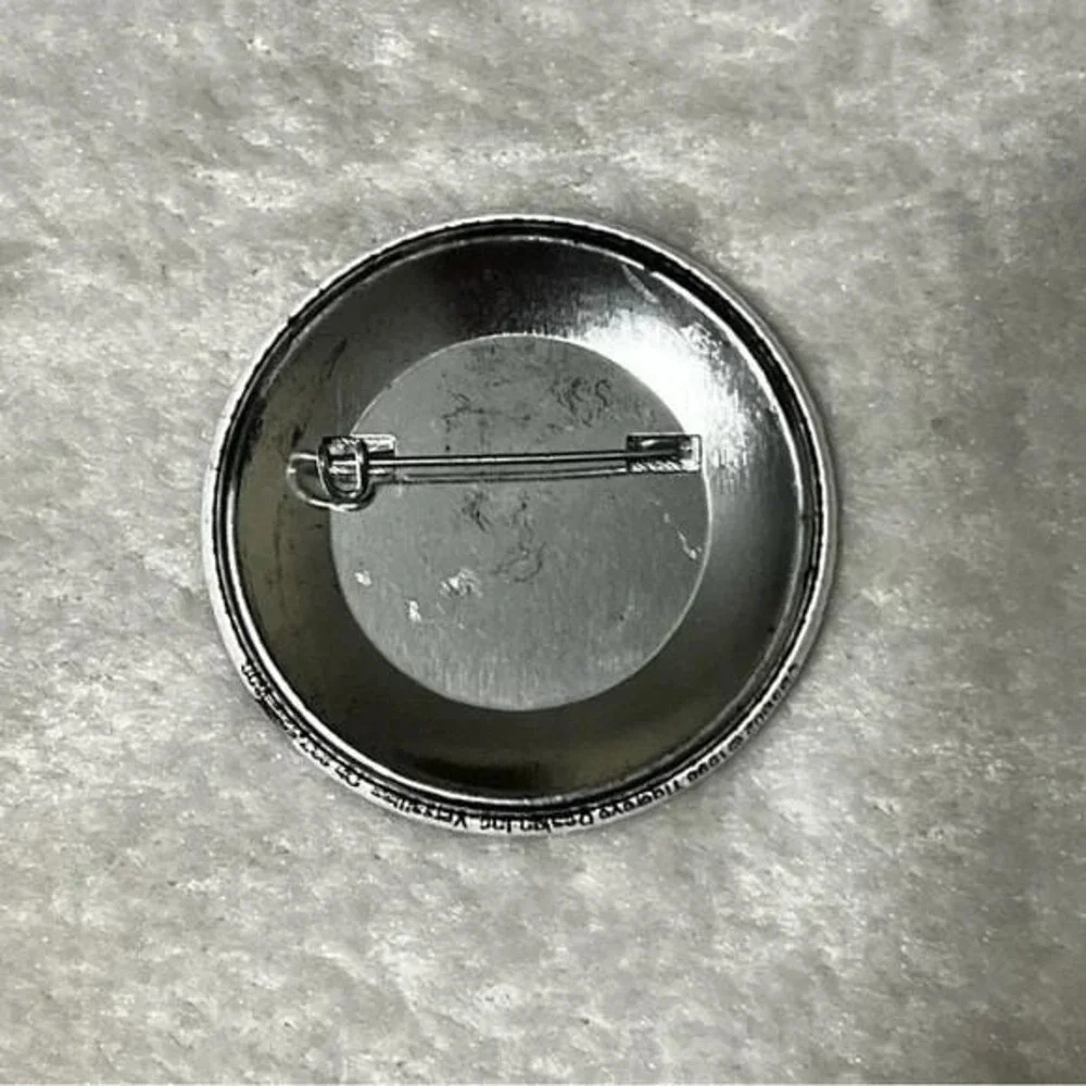 Unique Vintage don mess